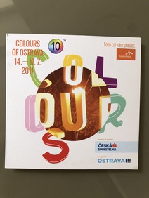 CD s hudbou z Colours of Ostrava