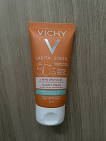 Krém opalovací Vichy cca 1/4