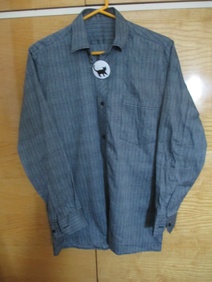 Košile proužkovaná s mírným leskem  barva černá/stříbrná