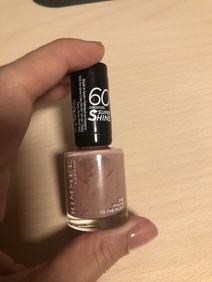 Lak na nehty nude Rimmel mauve 230