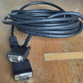 VGA kabel 6 metrů (M-M)